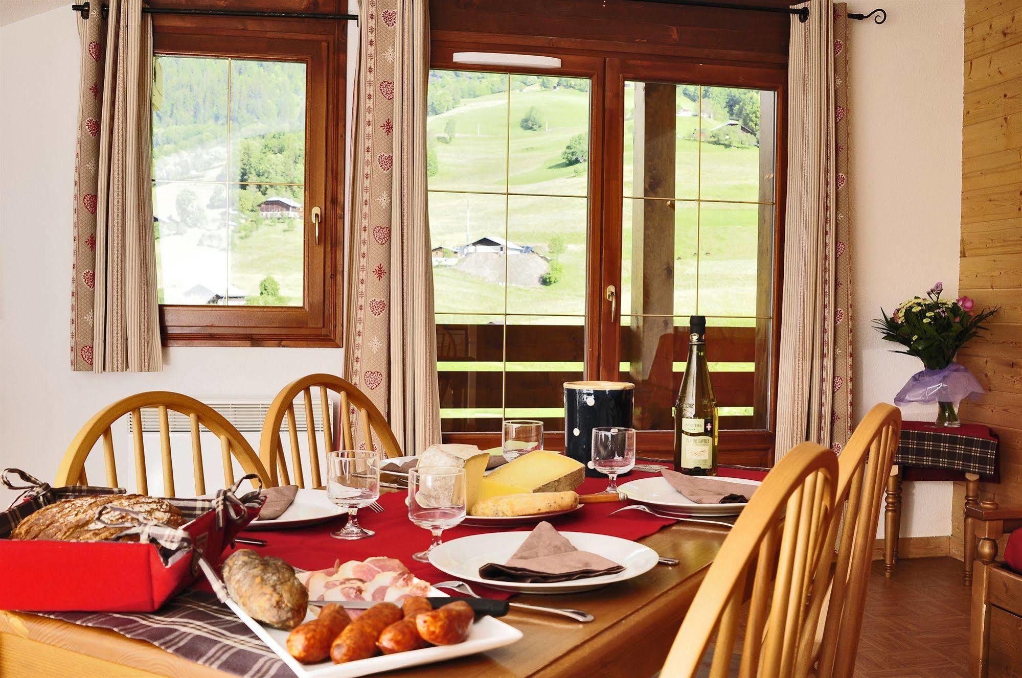 Residence Nemea Les Chalets Des Evettes Flumet Exterior photo